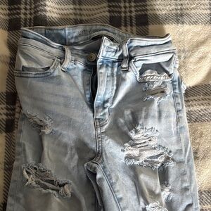 American Eagle Outfitters Light Blue Ripped Boyfriend Jeans